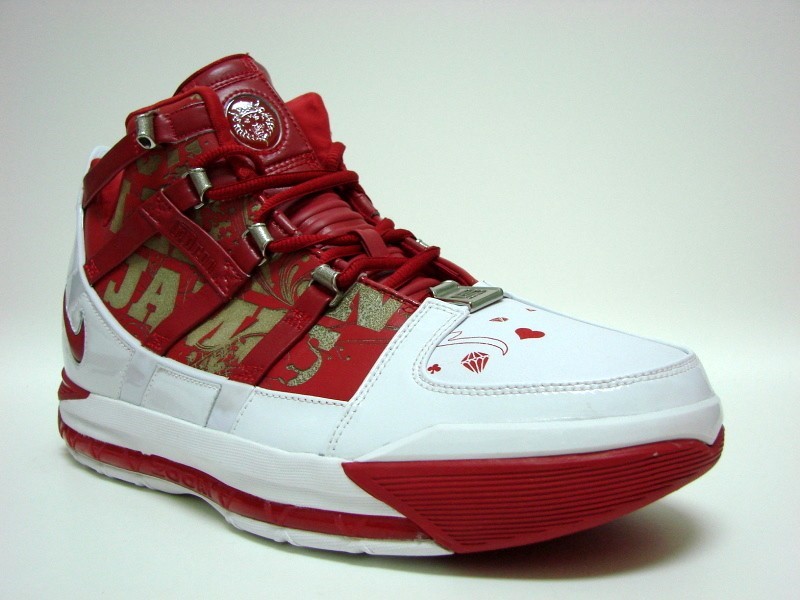 lebron james all star shoes